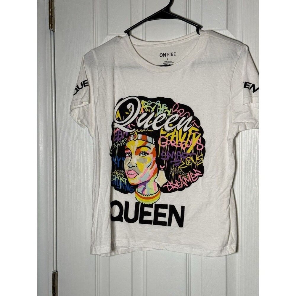 On Fire Queen Graphic T Shirt Womens Large White Short Sleeve Statement Tee
